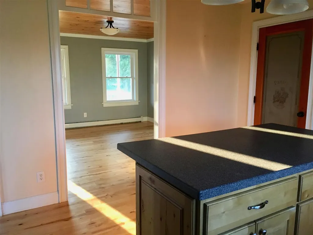 82 East Hill Road Plainfield VT 05667