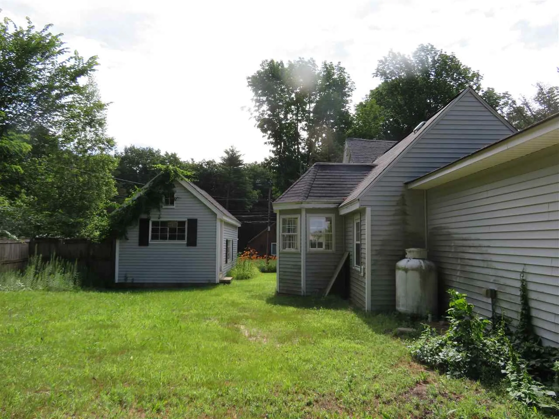 84a Main Street Kingston NH 03848