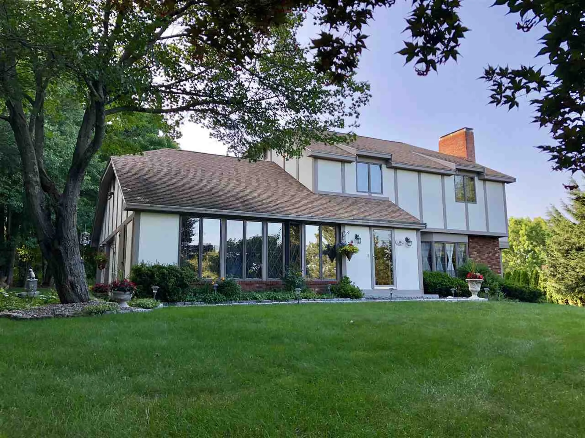16 Cortland Drive Salem NH 03079
