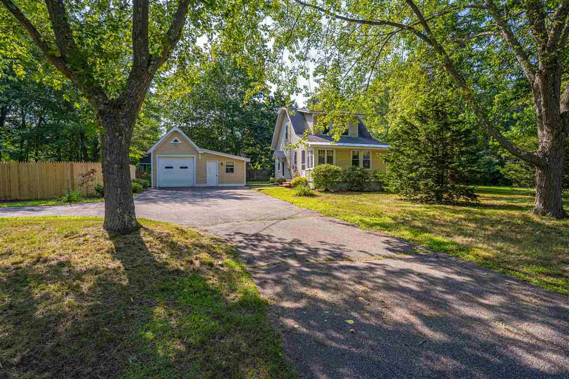139 Back River Road Dover NH 03820