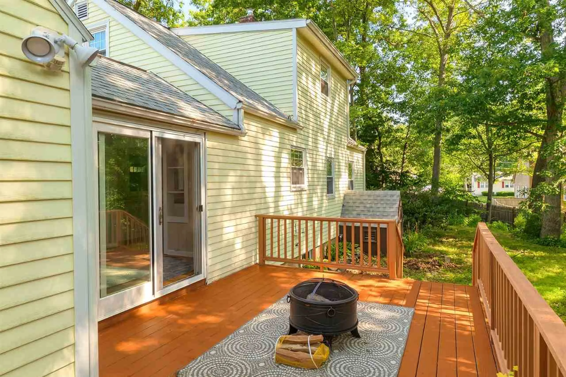 492 Broad Street Nashua NH 03063