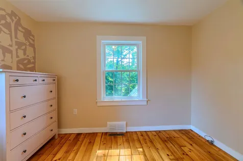 492 Broad Street Nashua NH 03063
