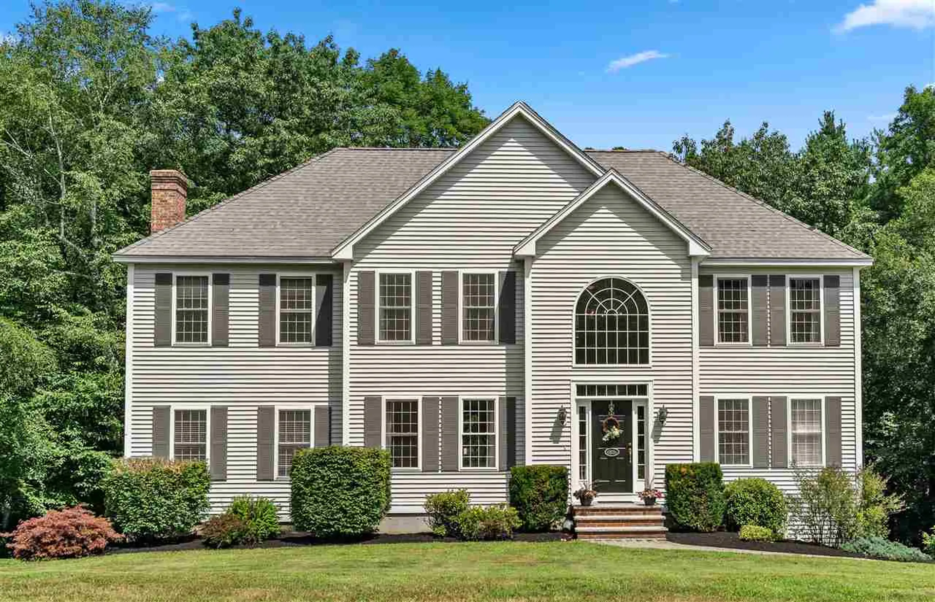 88 Searles Road Windham NH 03087