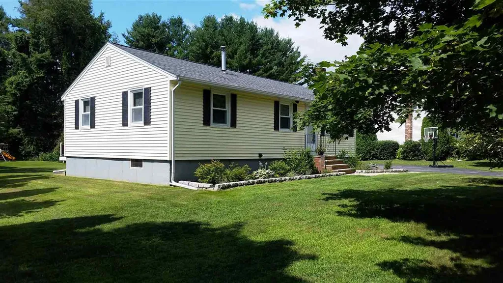 67 Toftree Lane Dover NH 03820