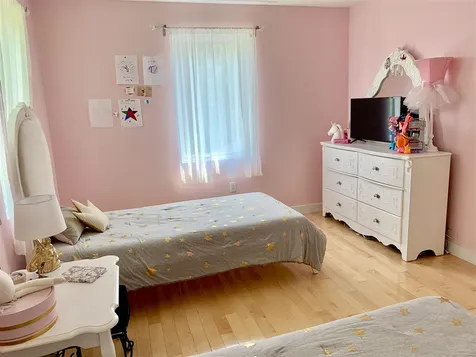 17 Timberline Drive Concord NH 03301
