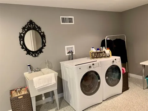 17 Timberline Drive Concord NH 03301