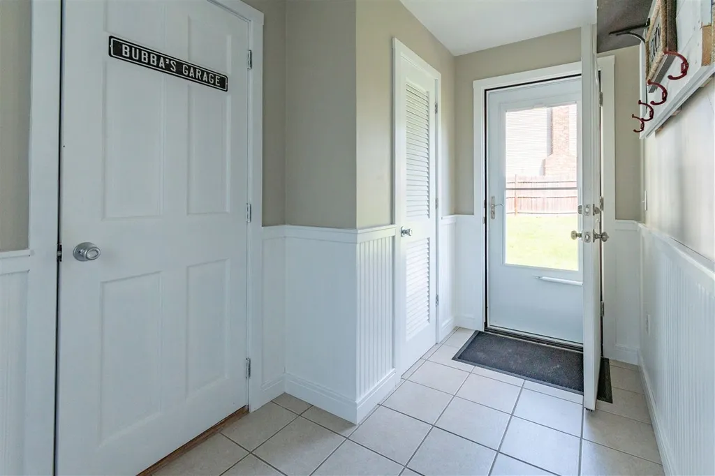 8 Haverhill Street Hudson NH 03051