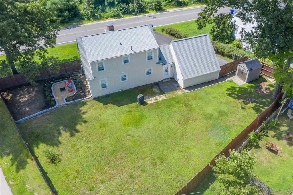 8 Haverhill Street Hudson NH 03051