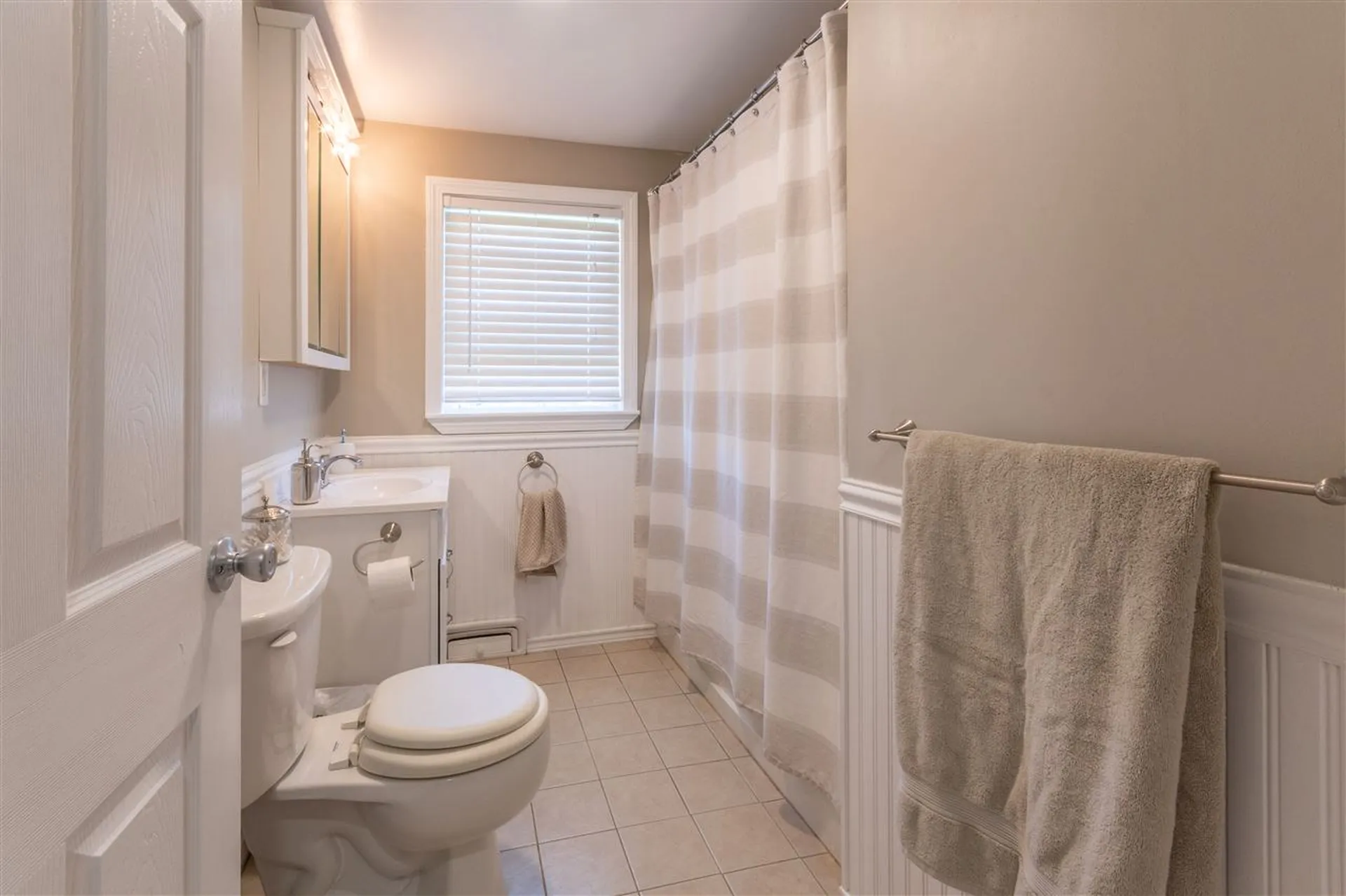 8 Haverhill Street Hudson NH 03051