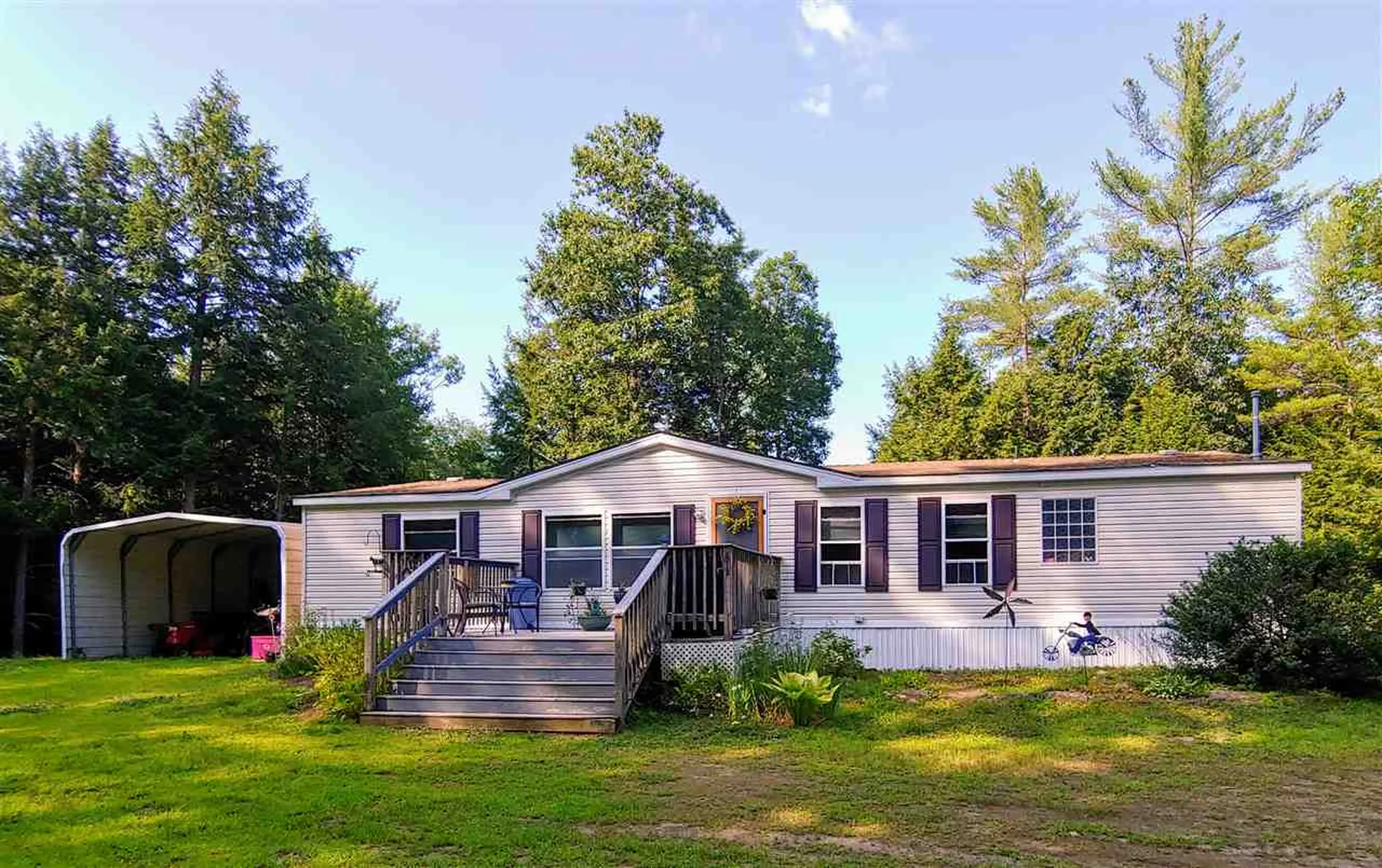 977 Hill Road Franklin NH 03235