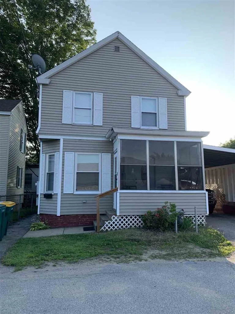 6 Cove Court Rochester NH 03867