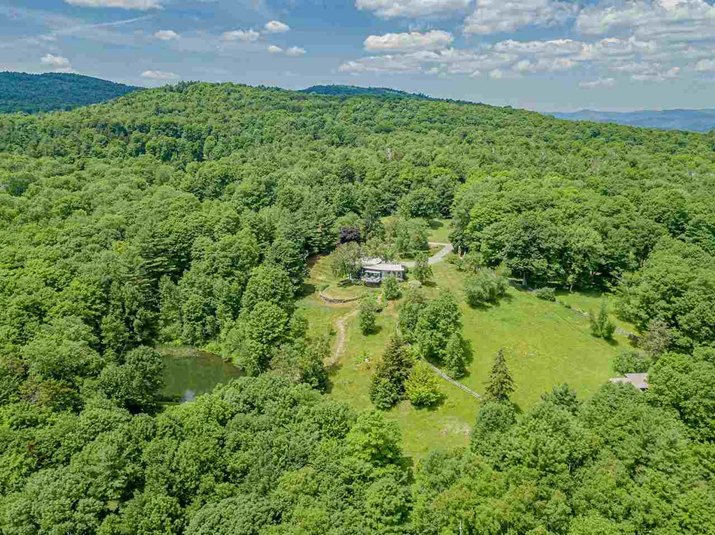 97 & 99 Darling Road Woodstock VT 05071