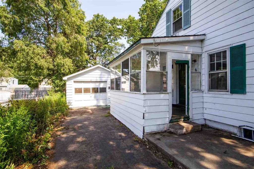 72 Loaldo Drive Burlington VT 05408