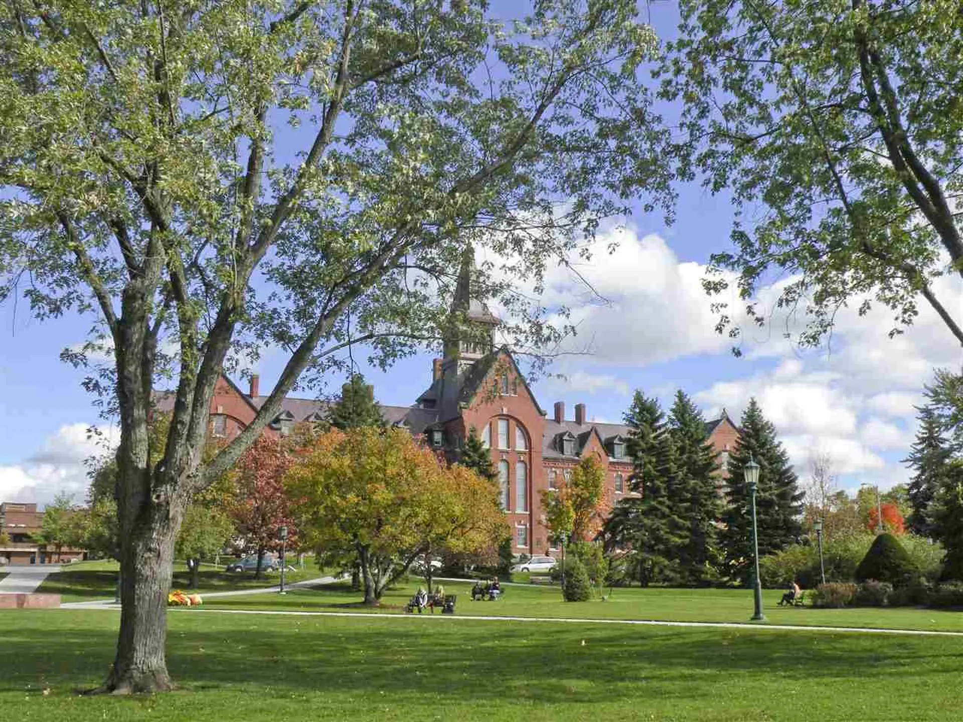 72 Loaldo Drive Burlington VT 05408