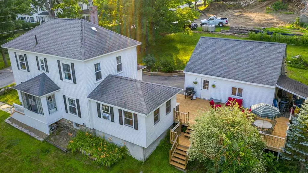 17 Highland Street Meredith NH 03253