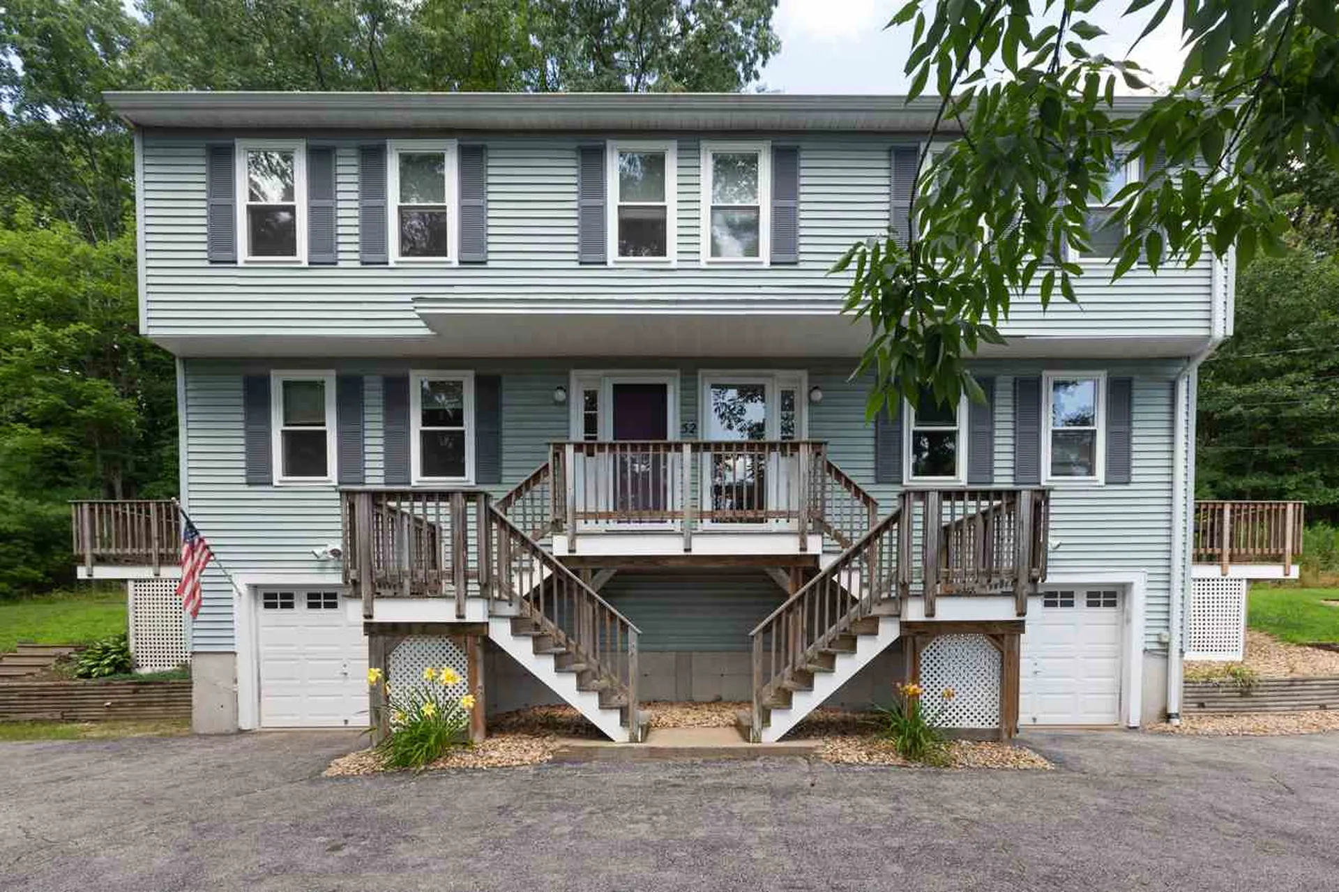 52 Noyes Road Londonderry NH 03053