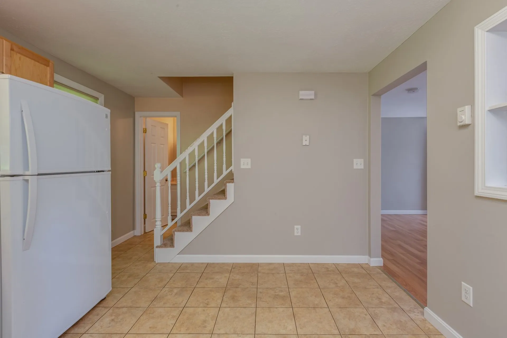 52 Noyes Road Londonderry NH 03053
