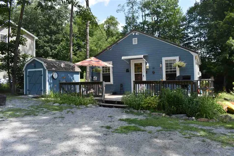 12 Hemlock Street Hillsborough NH 03244