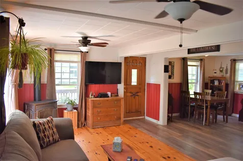 12 Hemlock Street Hillsborough NH 03244