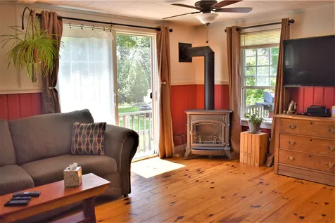 12 Hemlock Street Hillsborough NH 03244