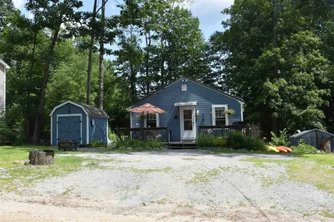 12 Hemlock Street Hillsborough NH 03244