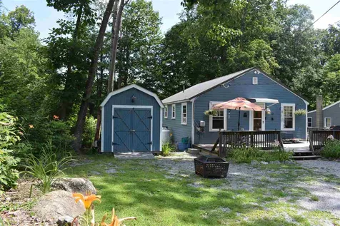 12 Hemlock Street Hillsborough NH 03244