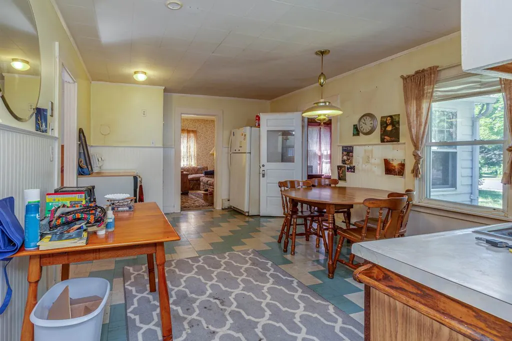 478 Mammoth Road Londonderry NH 03053