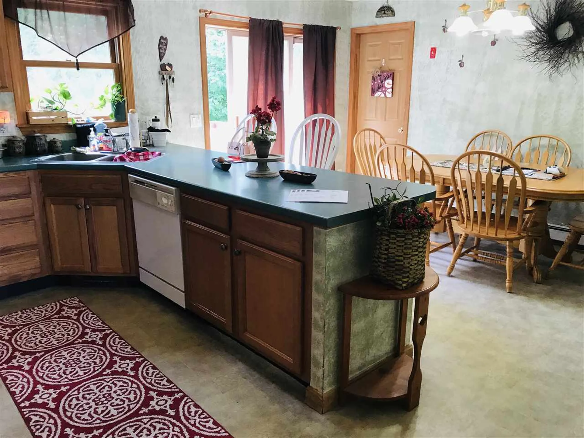 71 Stillwater Circle Rochester NH 03839