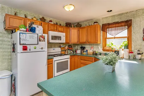 71 Stillwater Circle Rochester NH 03839