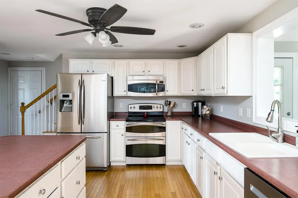 29 Sandpiper Drive Dover NH 03820