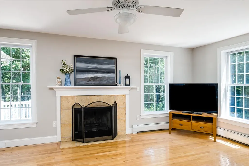 29 Sandpiper Drive Dover NH 03820