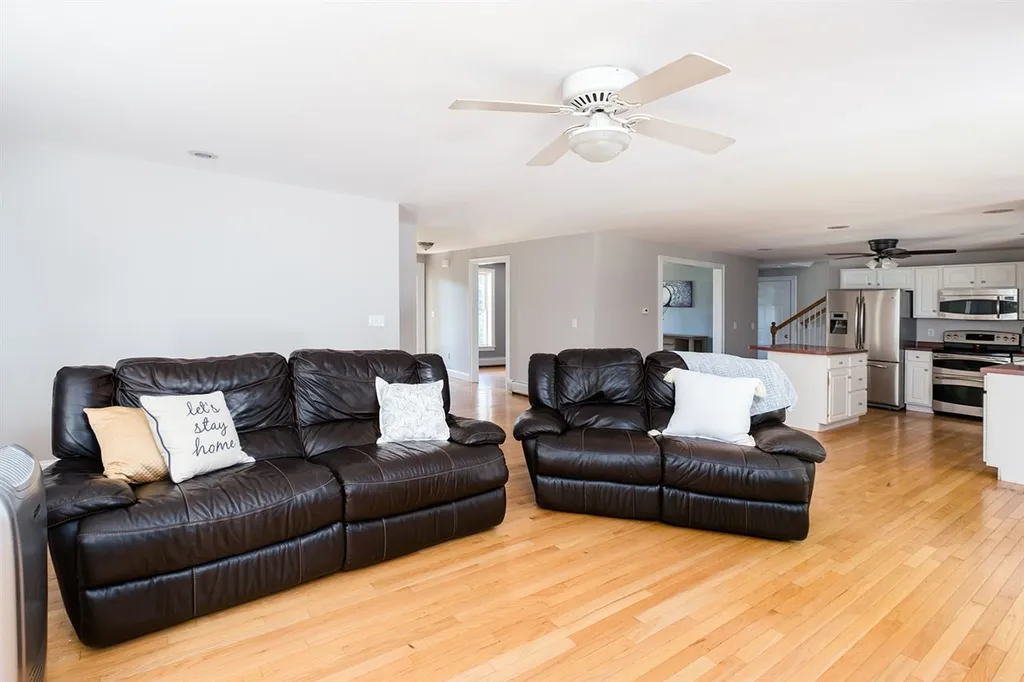 29 Sandpiper Drive Dover NH 03820