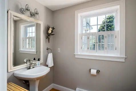 29 Sandpiper Drive Dover NH 03820