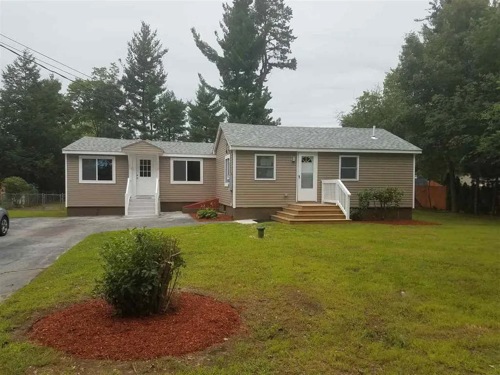 14 Dumaine Avenue Nashua NH 03063