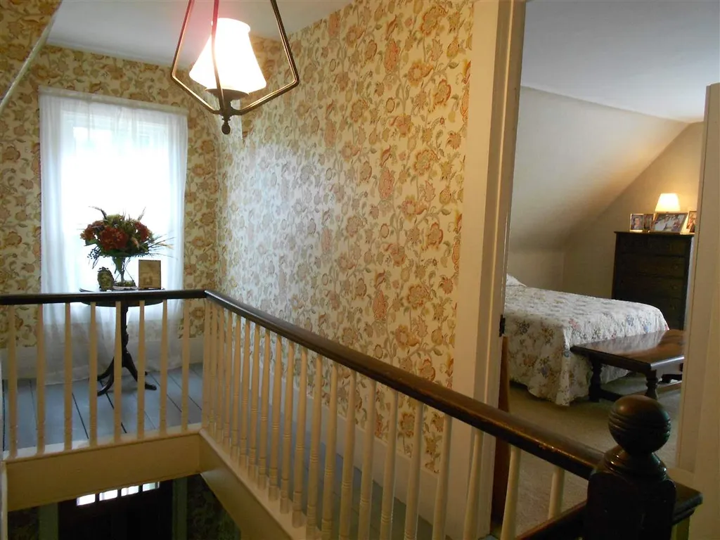 23 Riverside Drive Alton NH 03809
