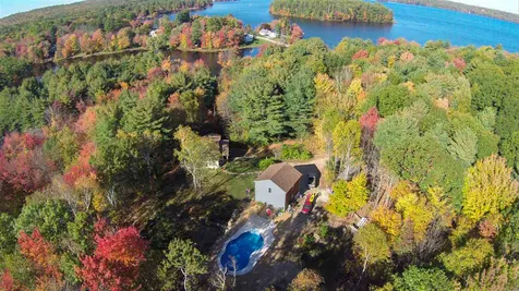28 Overlook Road Northwood NH 03261
