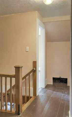 12 Chesterfield Road Hinsdale NH 03451
