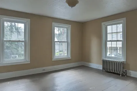 12 Chesterfield Road Hinsdale NH 03451
