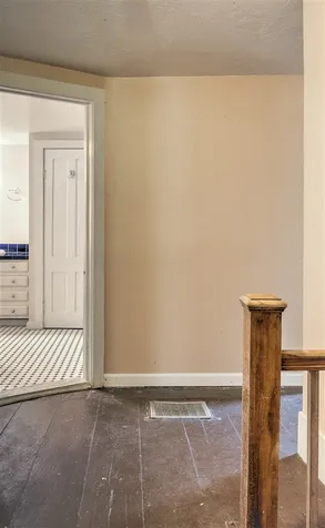 12 Chesterfield Road Hinsdale NH 03451