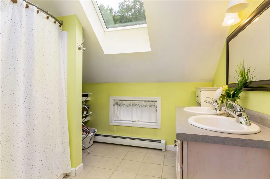 3715 Hinesburg Road Richmond VT 05477