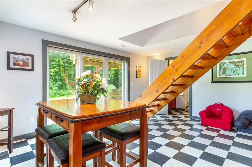 3715 Hinesburg Road Richmond VT 05477