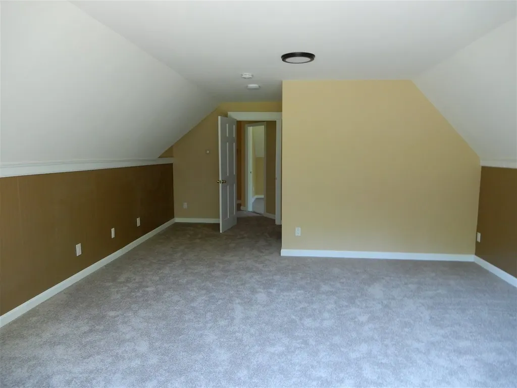 38 Russell Lane Danbury NH 03230