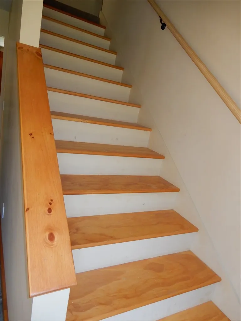 38 Russell Lane Danbury NH 03230