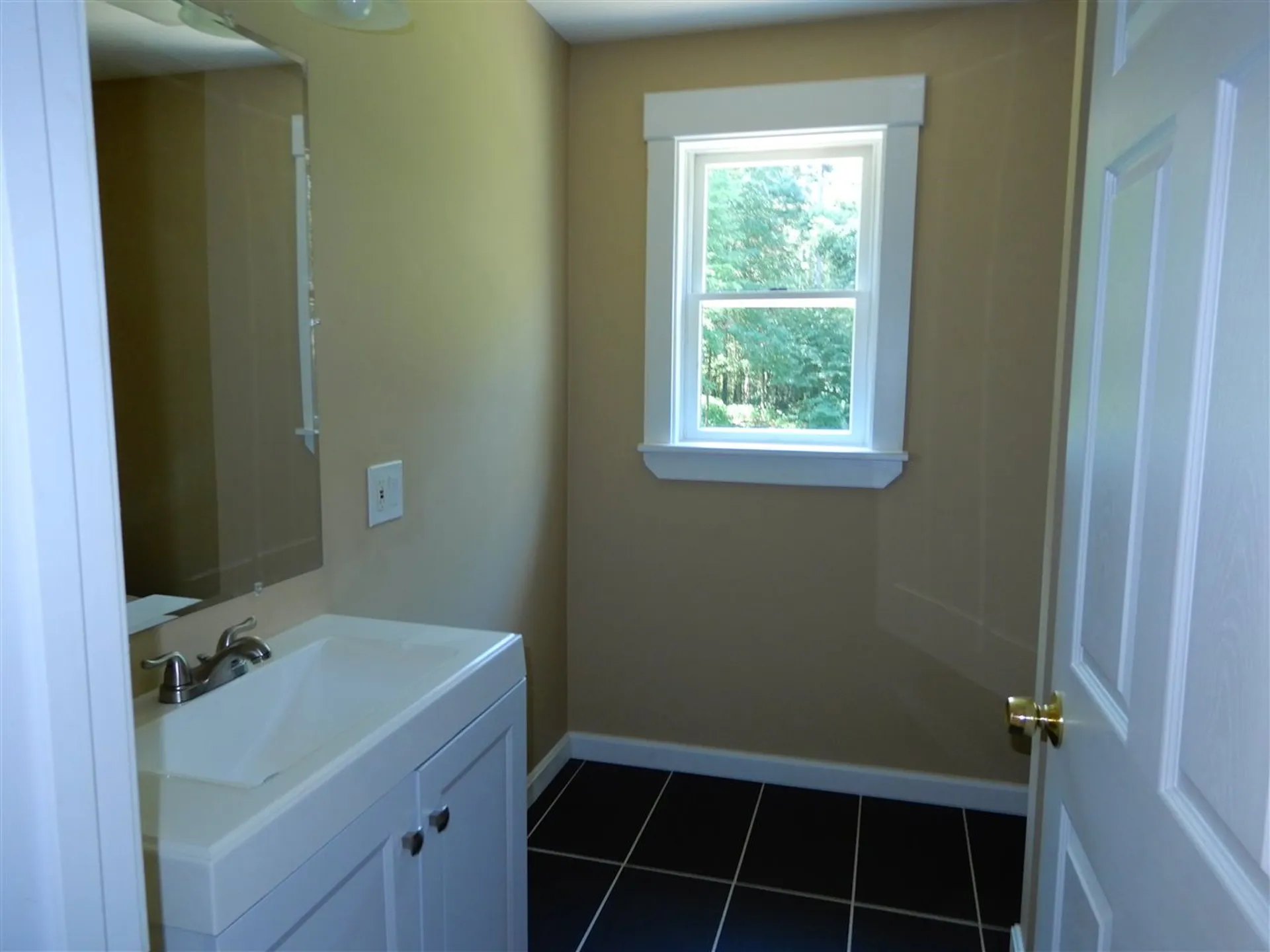 38 Russell Lane Danbury NH 03230