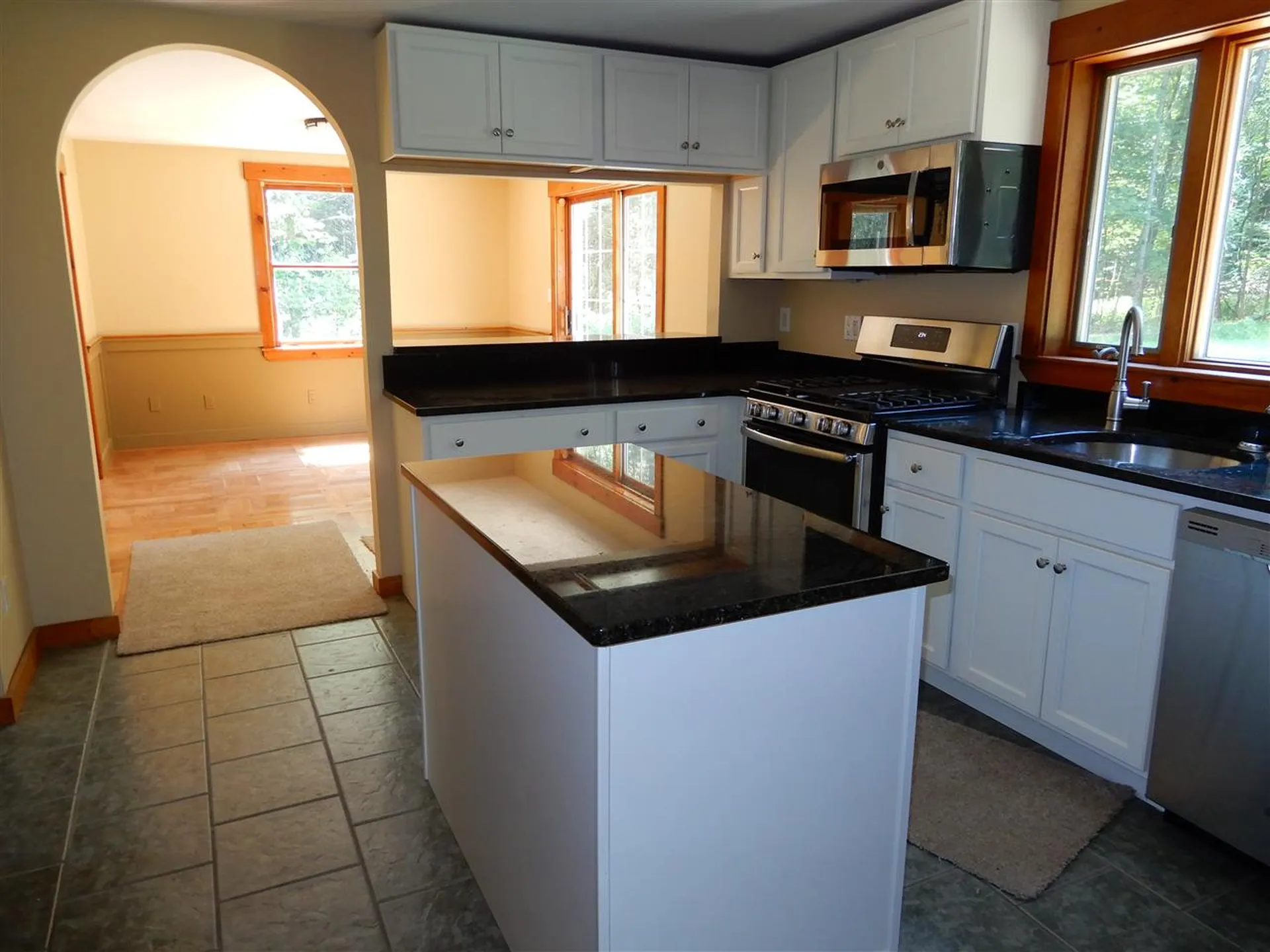 38 Russell Lane Danbury NH 03230