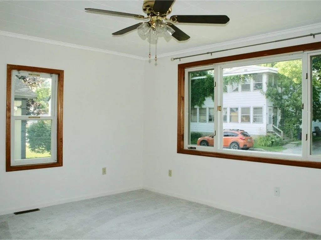 186 West Allen Street Winooski VT 05404