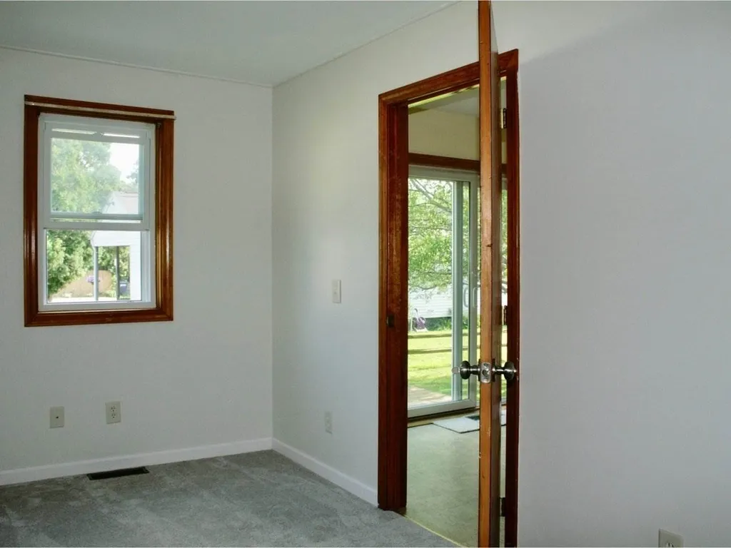 186 West Allen Street Winooski VT 05404
