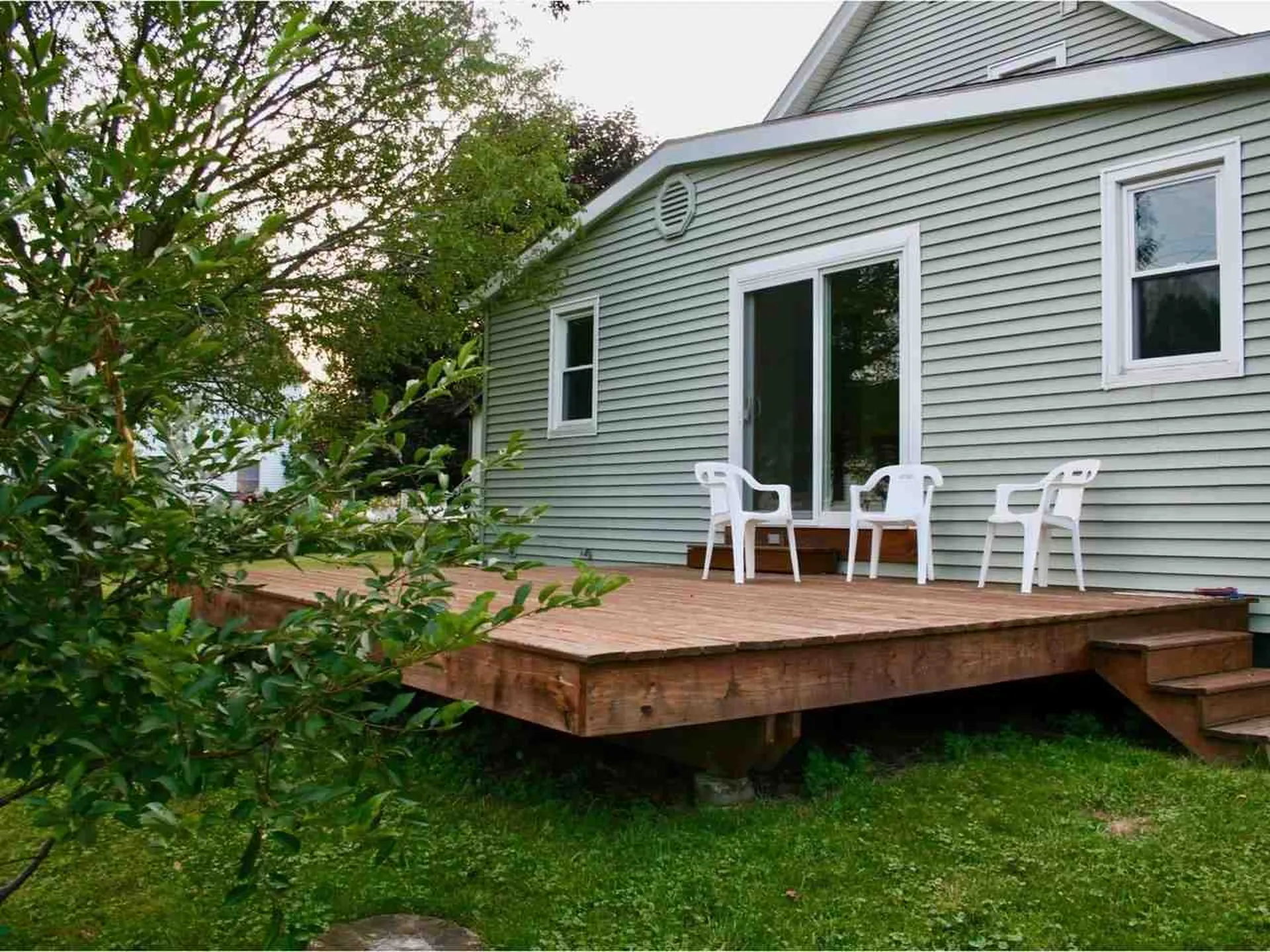 186 West Allen Street Winooski VT 05404
