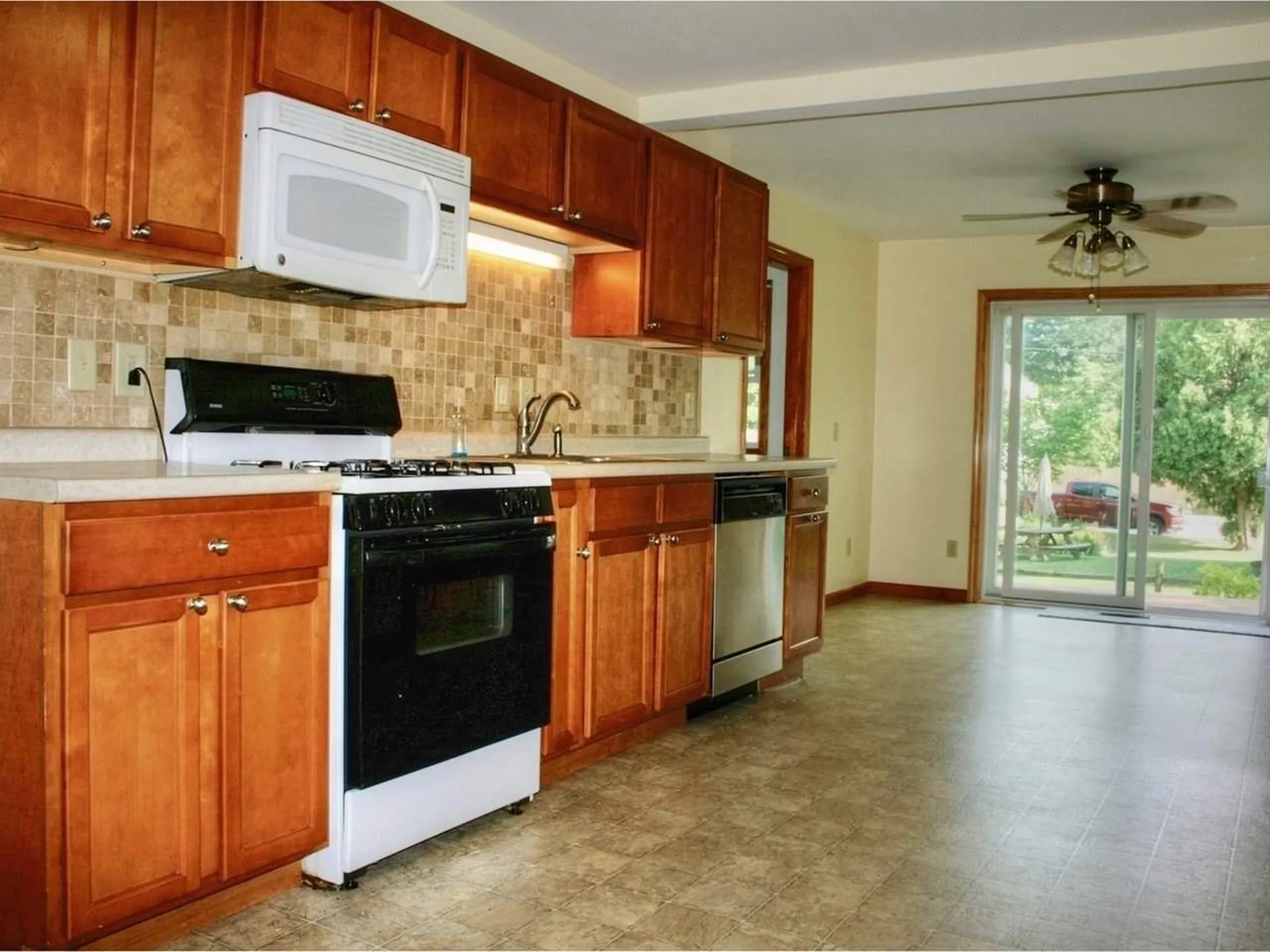 186 West Allen Street Winooski VT 05404