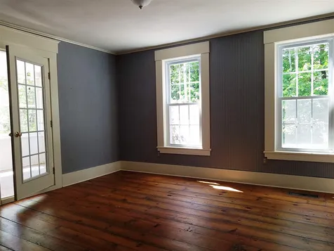 82 A Lull Road New Boston NH 03070
